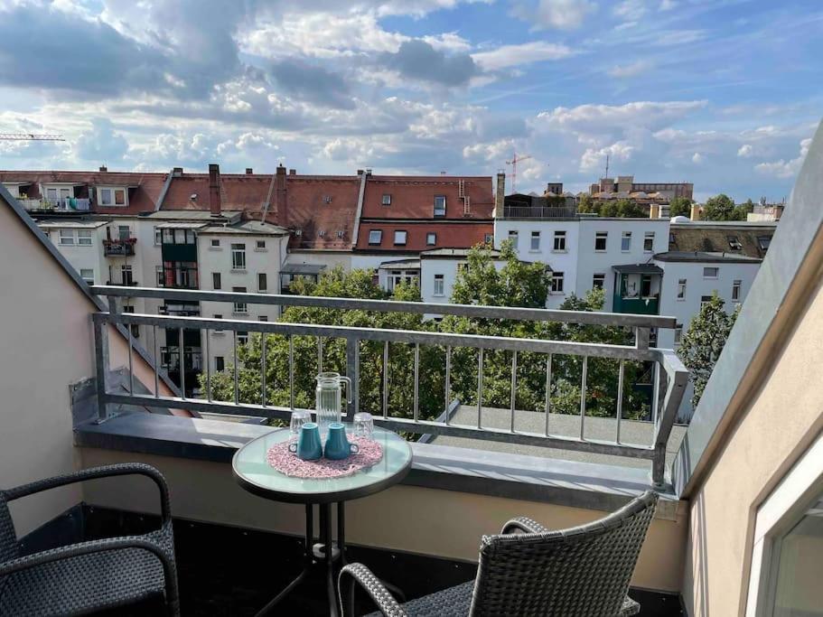 Loft Mit 2 Terrassen - Ruhig&Sonnig Apartment ไลป์ซิก ภายนอก รูปภาพ